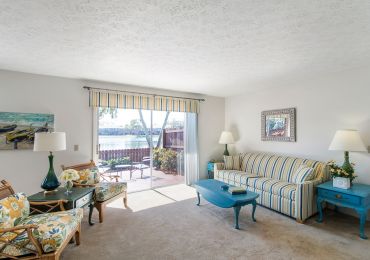 2-Bedroom Garden Apartment in New Port Richey, FL | Carlton Arms of Magnolia Valley
